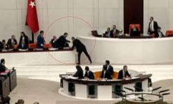 Murat Kurum CHP'li vekilin Ergene'den getirdiği pis suyu fırlattı