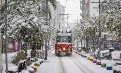 Tarih verildi! İstanbul'a kar ne zaman yağacak?