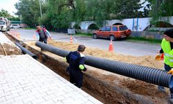 Yağmur suyu hattı çalışmaları devam ediyor