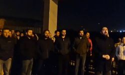 Konteyner kentte kalan öğretmenler, elektriklerin kesilmesini protesto etti