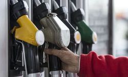 Akaryakıtta tabela değişiyor! Motorine indirim beklentisi
