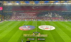 Fenerbahçeli taraftarlar Çanakkale Zaferi'ni unutmadı!