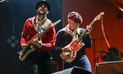 Athena konserine vize engeli!