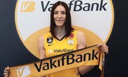 Vakıfbank'tan ezeli rakibine büyük çelme! Yılın transferi açıklandı