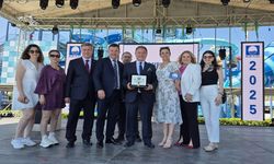 Büyükşehir Belediyesi’ne ‘En İyi Çevre Eğitim Etkinlikleri Ödülü’