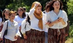 Binlerce genç 'Aşıklar Sokağı’nda 'eş avına' çıktı