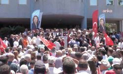 Adana halkı iradesine sahip çıktı! Belediye önünde gözaltı protestosu