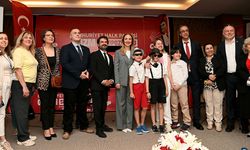 CHP Otizm Sempozyumu Kuşadası’nda başladı