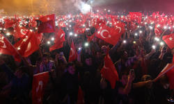 İmamoğlu'ndan çağrı: Gün hürriyet ve adalet için mücadele günüdür