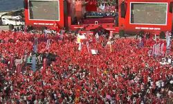 İzmir'de 'Millet İradesine Sahip Çıkıyor' mitingi