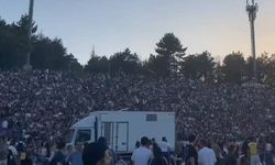 ODTÜ'de geleneksel 'devrim yürüyüşü'