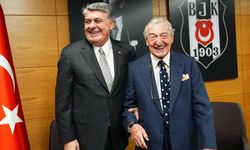 Rahmi Koç'tan Beşiktaş'a sürpriz ziyaret
