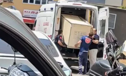 Tepki çeken görüntü! Ambulansla dolap taşıdılar