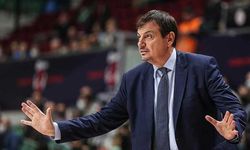 Ergin Ataman maç sonu ateş püskürdü! Kimse ülkeme küfür edemez