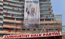 CHP Genel Merkezi'nde Ferdi Zeyrek pankartı: Unutmayacağız