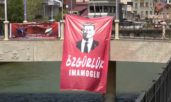 CHP Çoruh Nehri'nin geçtiği köprüye 'İmamoğlu' pankartı astı