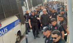 İBB'ye yapılan son operasyonda gözaltına alınanlar sağlık kontrolüne götürülüyor