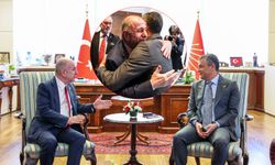 Özdağ ile görüşen Özgür Özel'den Müsavat Dervişoğlu'na yanıt