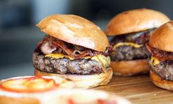 Hamburgerde büyük skandal! Köfteden bakın ne çıktı