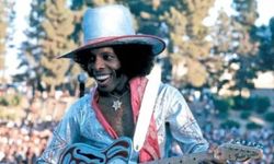 Funk müziğin efsane ismi Sly Stone hayatını kaybetti