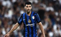 Yıldız futbolcu İran'da mahsur kaldı