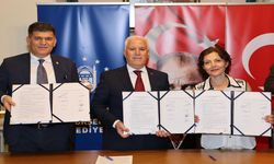 Bursa Büyükşehir’de toplu sözleşme için imzalar atıldı