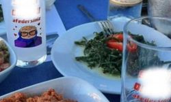 Küfürlü bardak sosyal medyada paylaşıldı, mekana inceleme başlatıldı