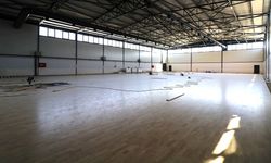 Turgutlu Belediyesi Mimar Ferdi Zeyrek Spor Kompleksi’nde sona yaklaşıldı