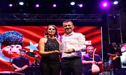 Denizli’de 30 Ağustos Coşkusu “Sahne Senin” ile başladı