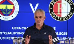 Mourinho’dan ‘Göztepe maçı ertelenecek mi’ sorusuna yanıt