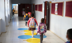 Okullar açılırken bulaşıcı hastalıklara karşı aşı uyarısı!