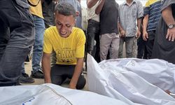 İsrail, Gazze'deki kanlı saldırılarını genişletecek