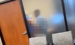 Bankada skandal: Buzlu camın arkasından görünmediklerini zannettiler