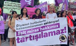 Kadınlar Diyanet'in hutbesine tepkili: Tesadüf olmadığını biliyoruz