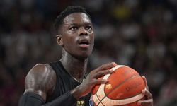 Dennis Schröder Ergin Ataman'ın en iyi koç seçilmesini hazmedemedi!