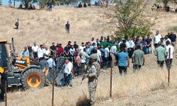 Batman'da katledilen aile toprağa verildi, taziye kurulmadı