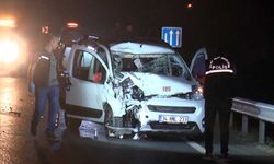 Araçla kafa kafaya çarpışan motosikletli feci şekilde can verdi