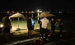 Gece denize giren turist boğuldu