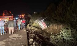 Afyonkarahisar'da yolcu midibüsü devrildi! 12 yaralı