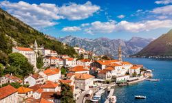 Karadağ'a vizesiz seyahat yeniden başladı