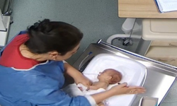 5 günlük bebeğe hemşire şiddetinde tutuklama kararı!