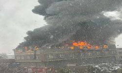 Tuzla'da çakmak üretim fabrikasında yangın