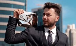 Enes Batur gözaltına alındı