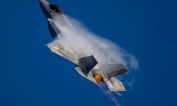 İran: ABD'ye ait F-35 savaş uçağı vuruldu