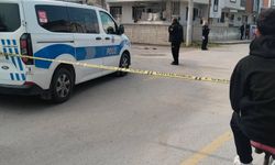 Mersin'de kocasının bıçakladığı kadın ağır yaralandı