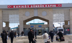 Bakan Bolat duyurdu: 3 gümrük kapısında günübirlik yolcu geçişleri karşılıklı olarak durduruldu
