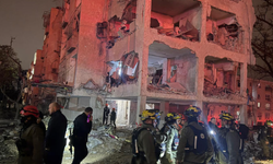 İran'dan İsrail'deki Dimona ve Arad'a füze saldırısı! Çok sayıda yaralı var