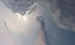 İran, Hürmüz Boğazı'nı yeniden kapattı