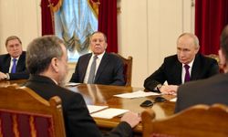 Putin, Arakçi ile bir araya geldi