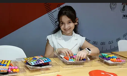 Matematik şampiyonu Lina, yeni zaferini okul saldırısında ölen öğrencilere armağan etti